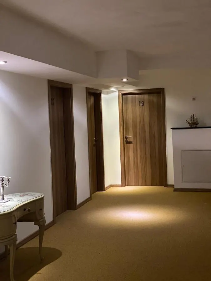 Hotel Isabella Φραγκφούρτη