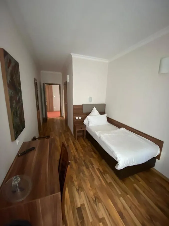 Hotel Isabella Φραγκφούρτη